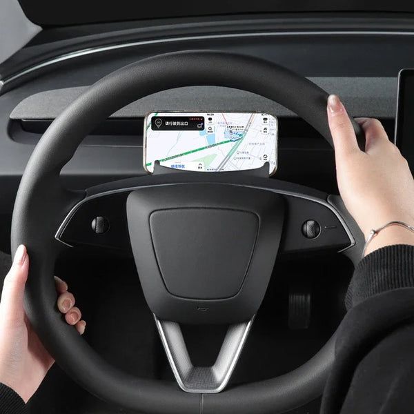 Steering Wheel Storage